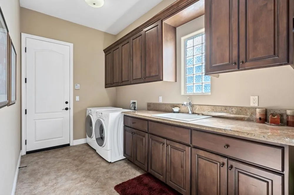 80099 Via Tesoro La Quinta, CA 92253