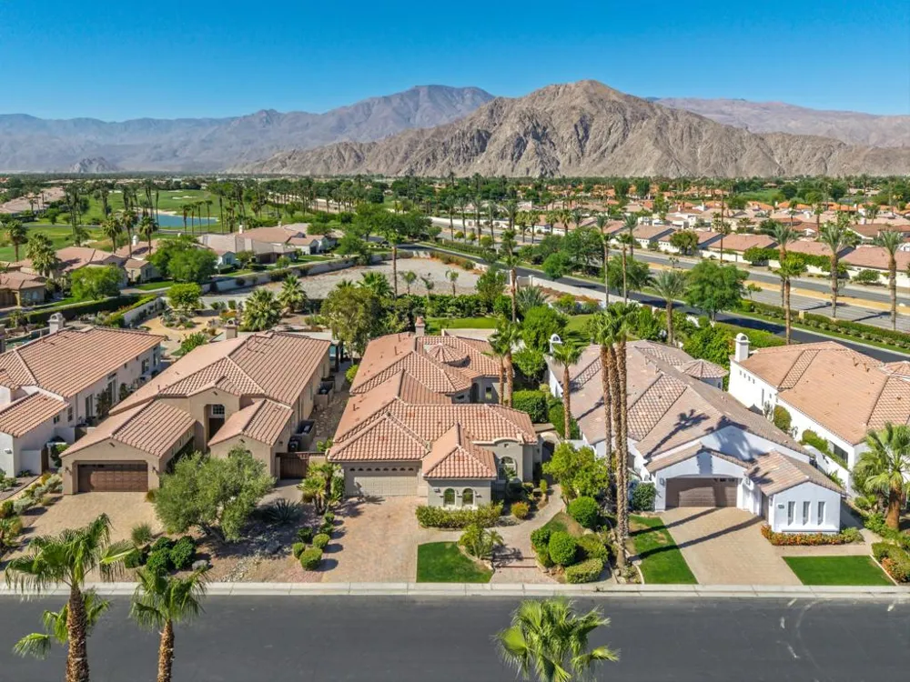 80099 Via Tesoro La Quinta, CA 92253
