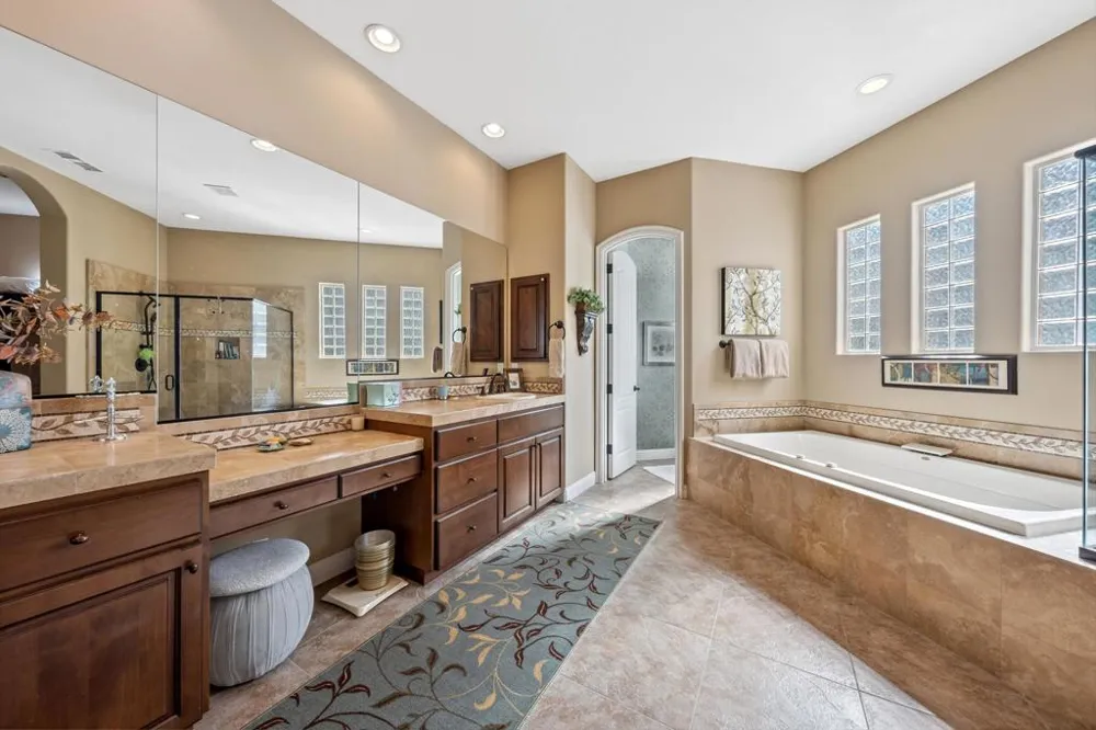 80099 Via Tesoro La Quinta, CA 92253