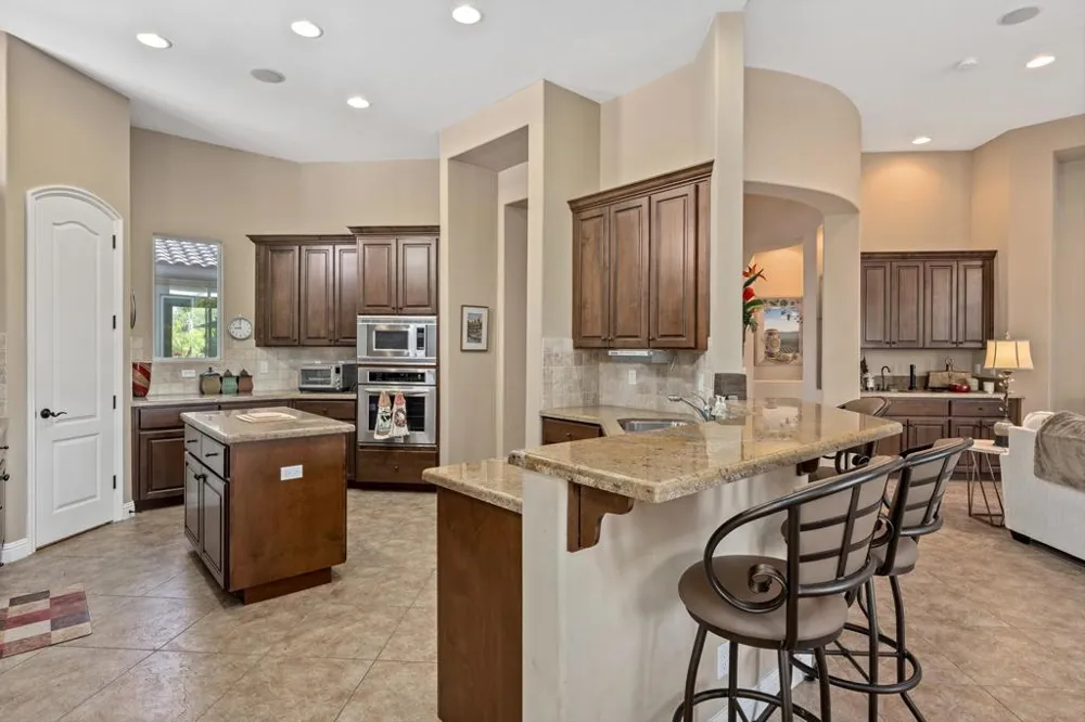 80099 Via Tesoro La Quinta, CA 92253