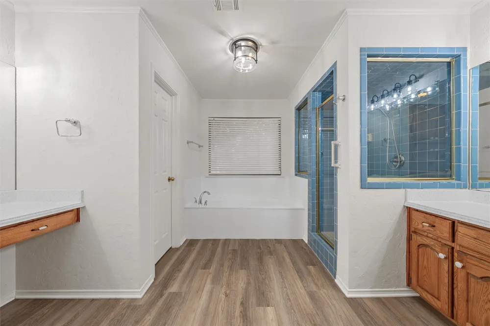 108 Spring Creek Street Lacy Lakeview, TX 76705