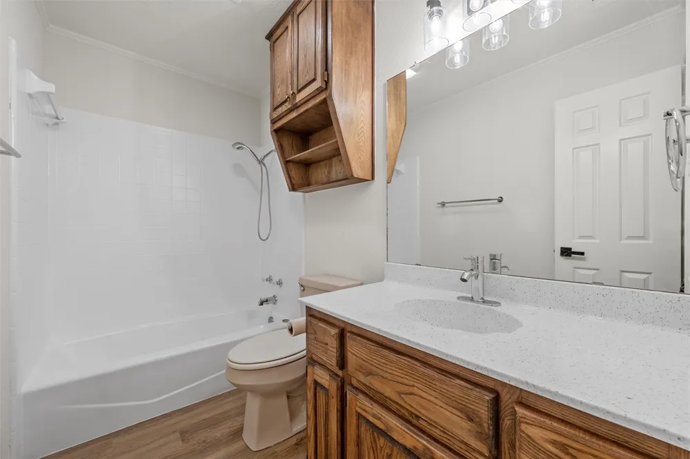 108 Spring Creek Street Lacy Lakeview, TX 76705
