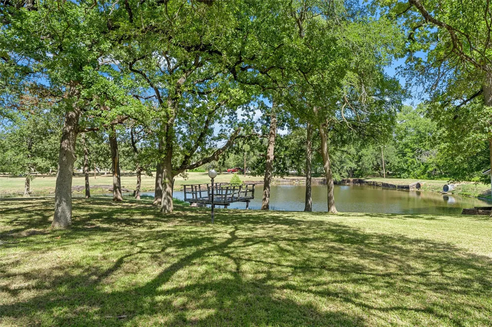 108 Spring Creek Street Lacy Lakeview, TX 76705