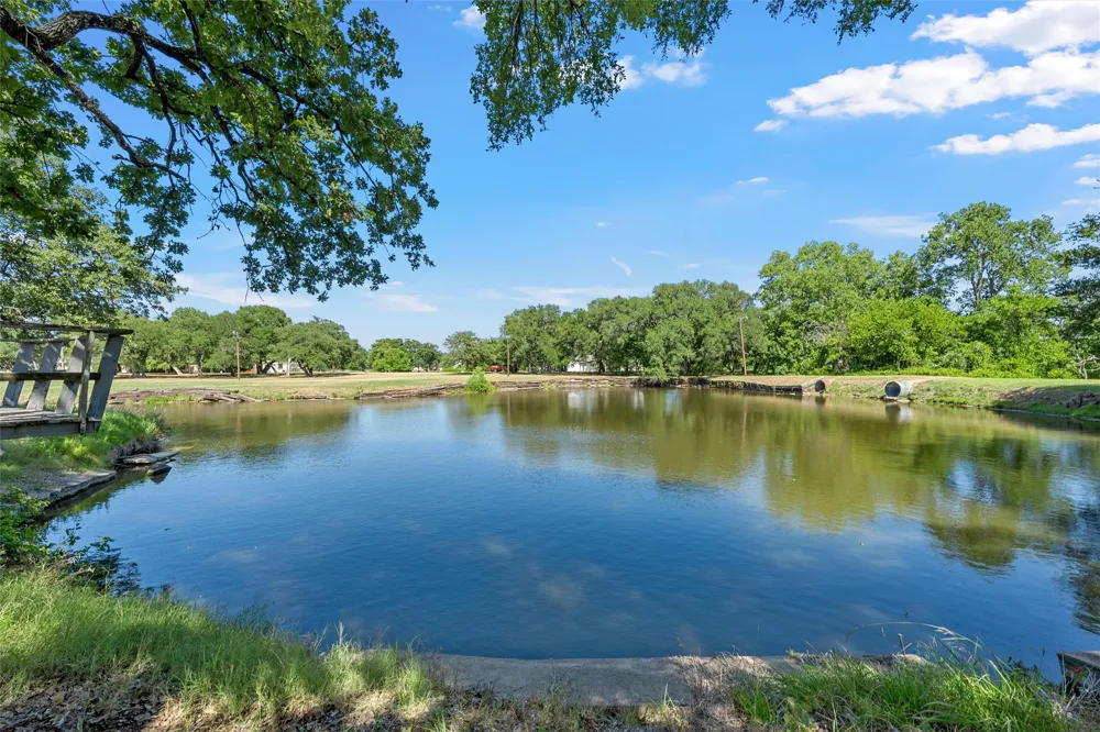 108 Spring Creek Street Lacy Lakeview, TX 76705