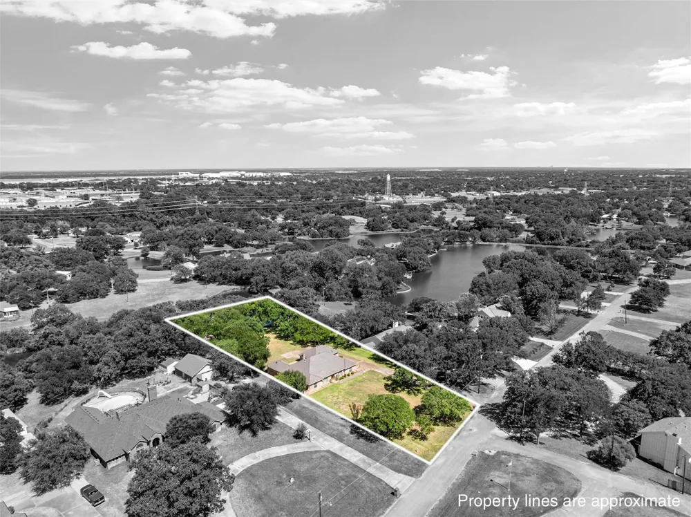 108 Spring Creek Street Lacy Lakeview, TX 76705