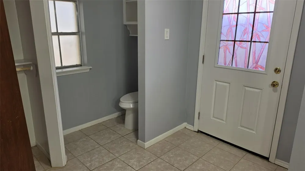 1502 Sudbury Drive Pasadena, TX 77504