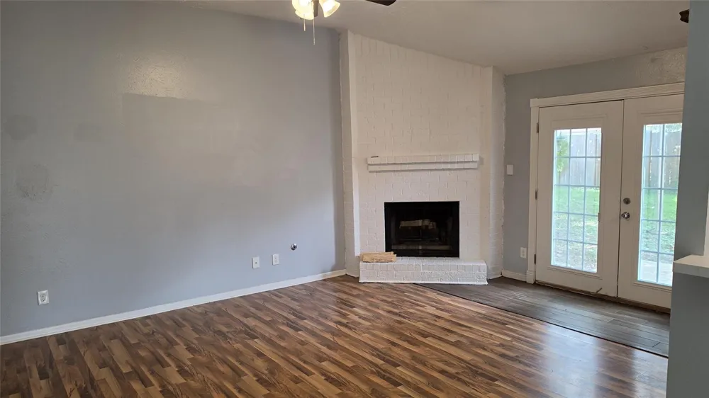 1502 Sudbury Drive Pasadena, TX 77504
