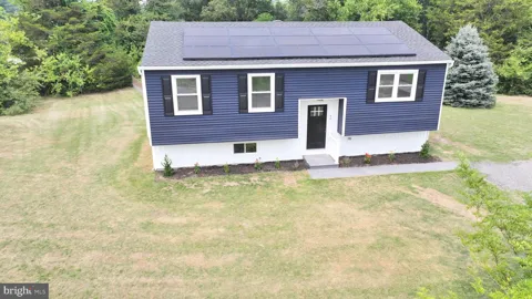 48 LAY DRIVE