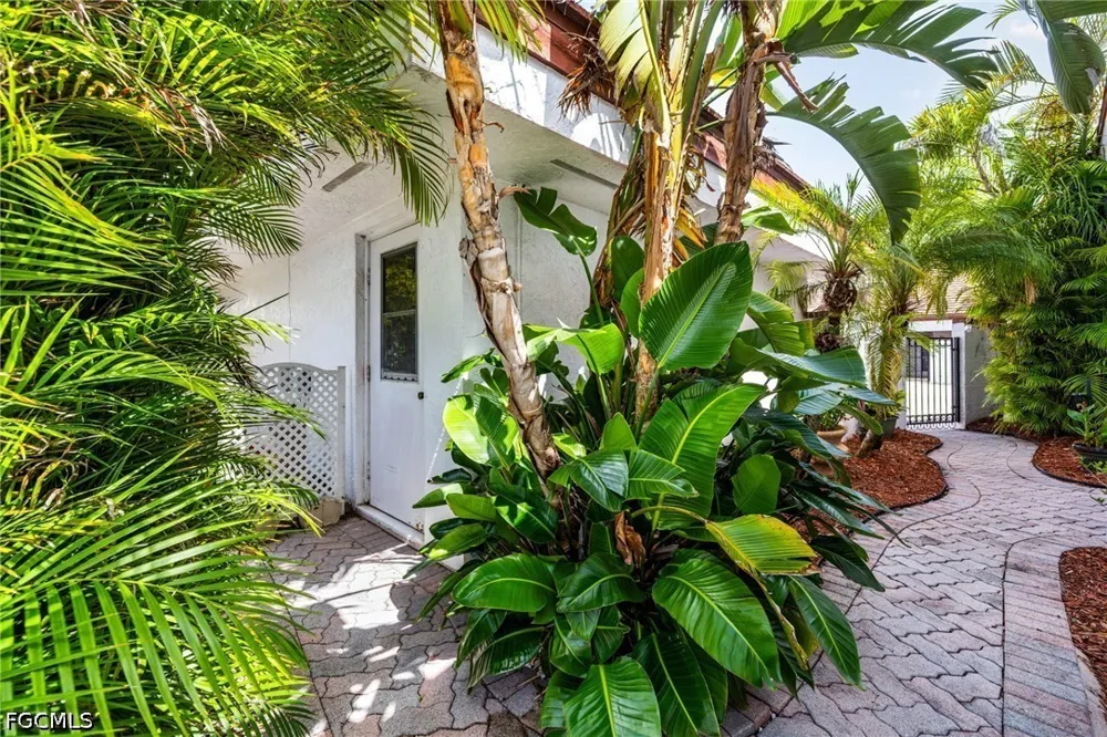 Harbour Castle Drive Fort Myers, FL 33907