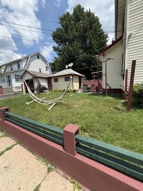191 HOLLYWOOD AVE Irvington, NJ 07111