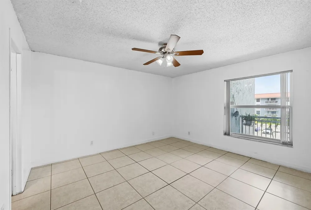 505 S PINE ISLAND ROAD #B310 Plantation, FL 33324