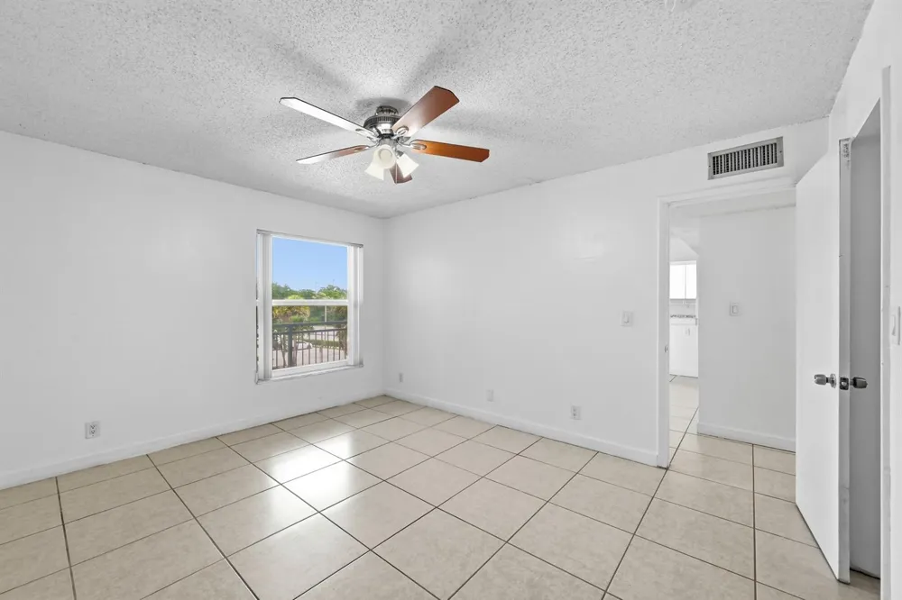 505 S PINE ISLAND ROAD #B310 Plantation, FL 33324