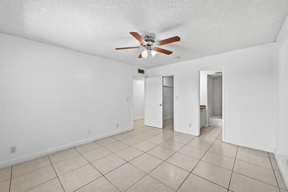 505 S PINE ISLAND ROAD #B310 Plantation, FL 33324