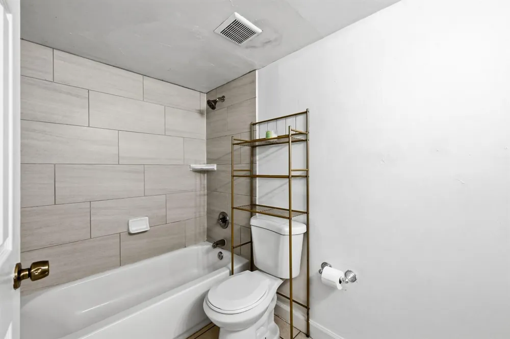 505 S PINE ISLAND ROAD #B310 Plantation, FL 33324