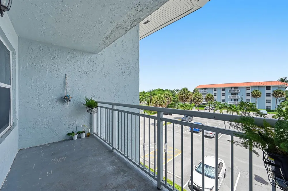 505 S PINE ISLAND ROAD #B310 Plantation, FL 33324
