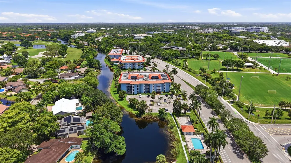 505 S PINE ISLAND ROAD #B310 Plantation, FL 33324