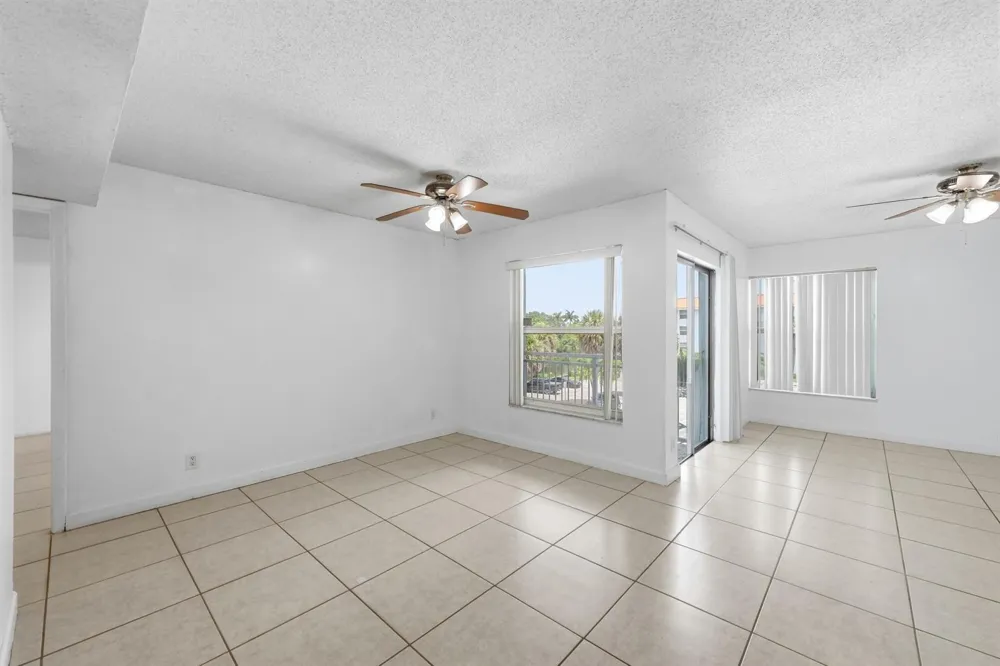 505 S PINE ISLAND ROAD #B310 Plantation, FL 33324