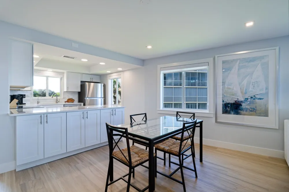 52 Yacht Club Drive #309 North Palm Beach, FL 33408