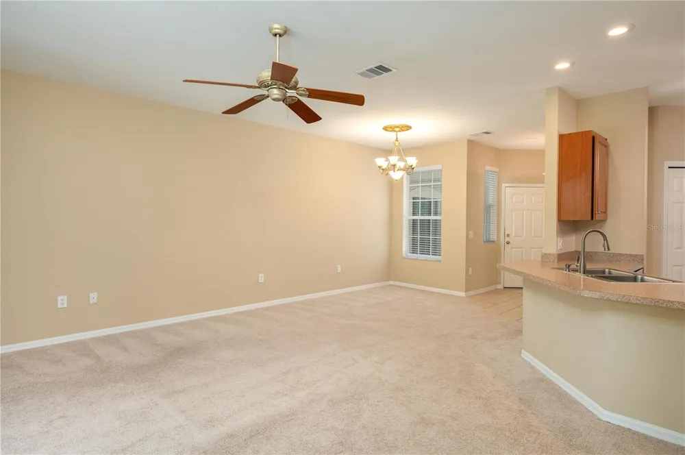 590 GRASSLANDS VILLAGE CIRCLE #590 Lakeland, FL 33803