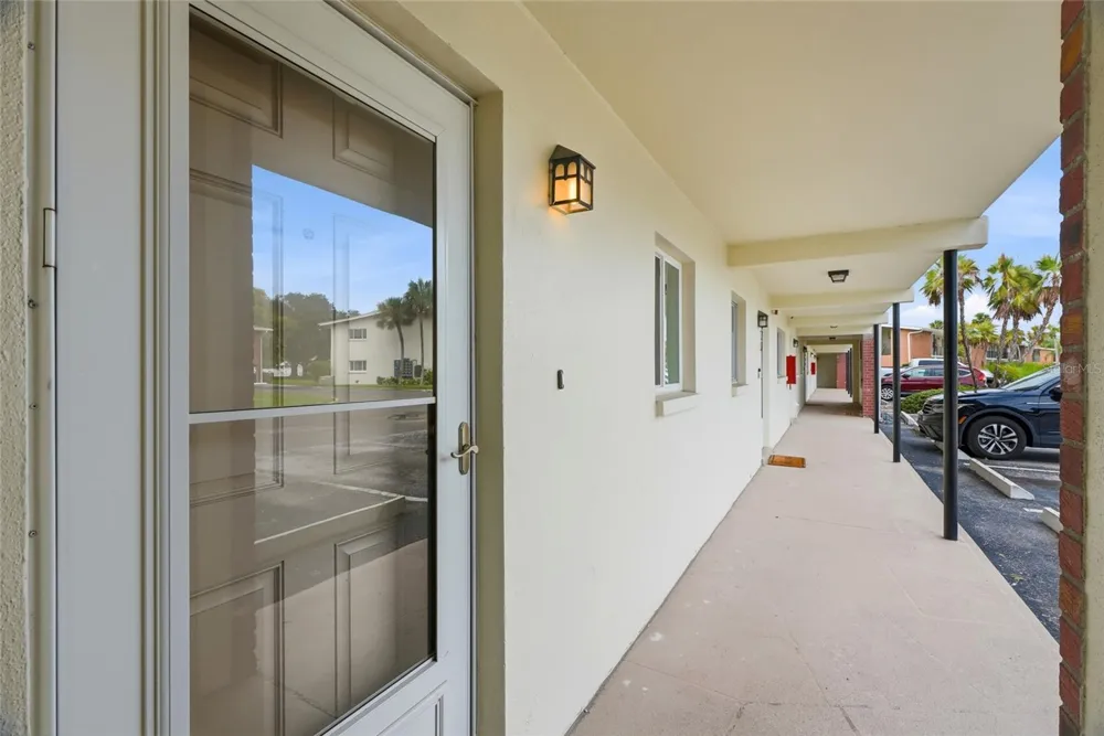 4570 OVERLOOK DRIVE NE #175 St Petersburg, FL 33703