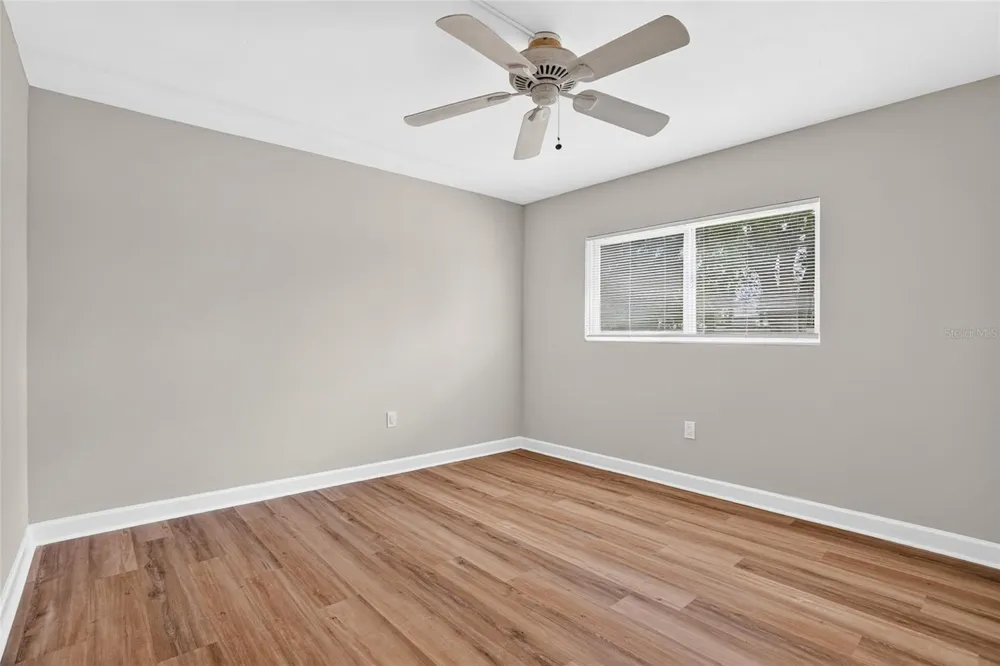 4570 OVERLOOK DRIVE NE #175 St Petersburg, FL 33703