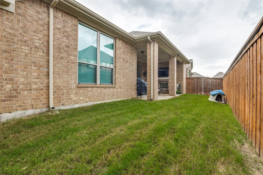 2810 Green Circle Drive Mansfield, TX 76063