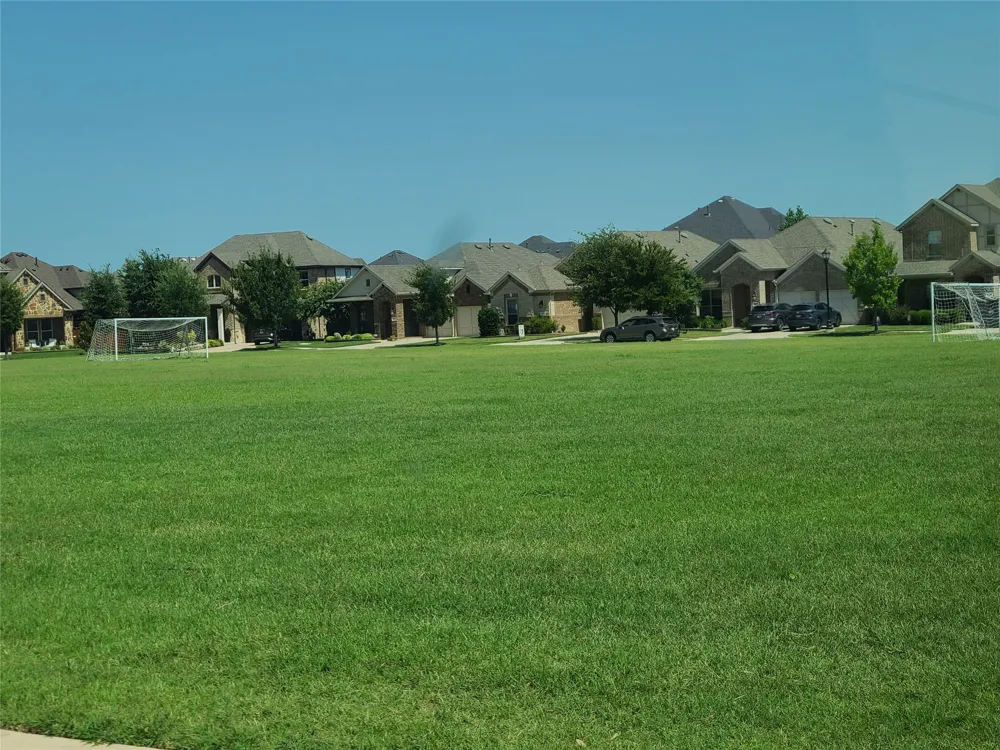 2810 Green Circle Drive Mansfield, TX 76063
