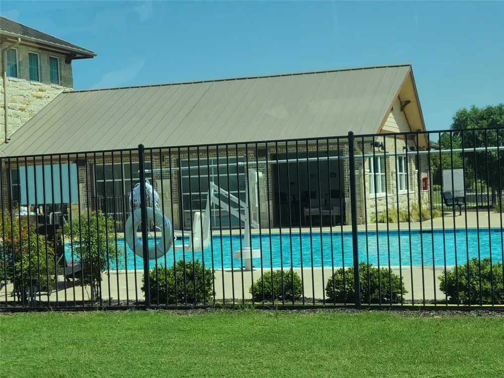 2810 Green Circle Drive Mansfield, TX 76063