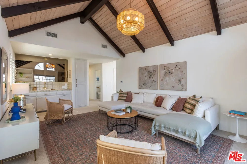 624 Sierra Street El Segundo, CA 90245