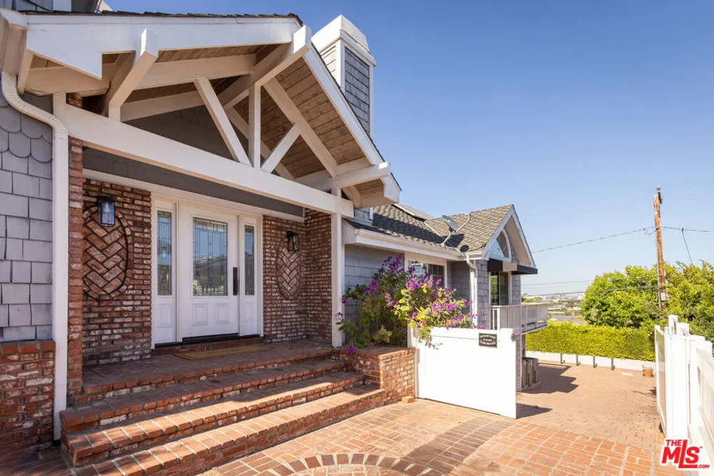 624 Sierra Street El Segundo, CA 90245