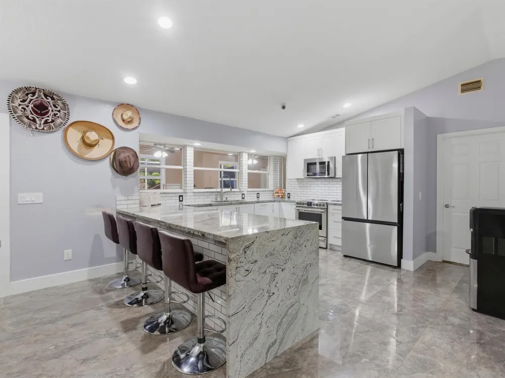 11481 Tangerine Boulevard 