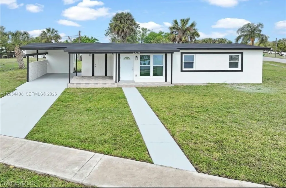 22258 Beverly Ave #22258 Port Charlotte, FL 33952