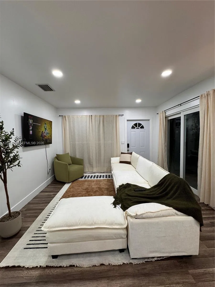 22258 Beverly Ave #22258 Port Charlotte, FL 33952