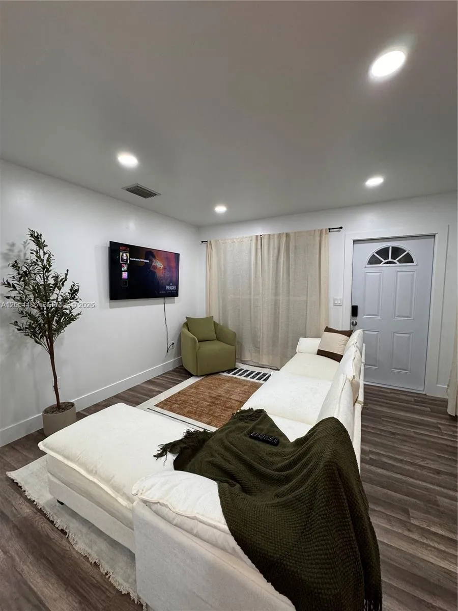 22258 Beverly Ave #22258 Port Charlotte, FL 33952