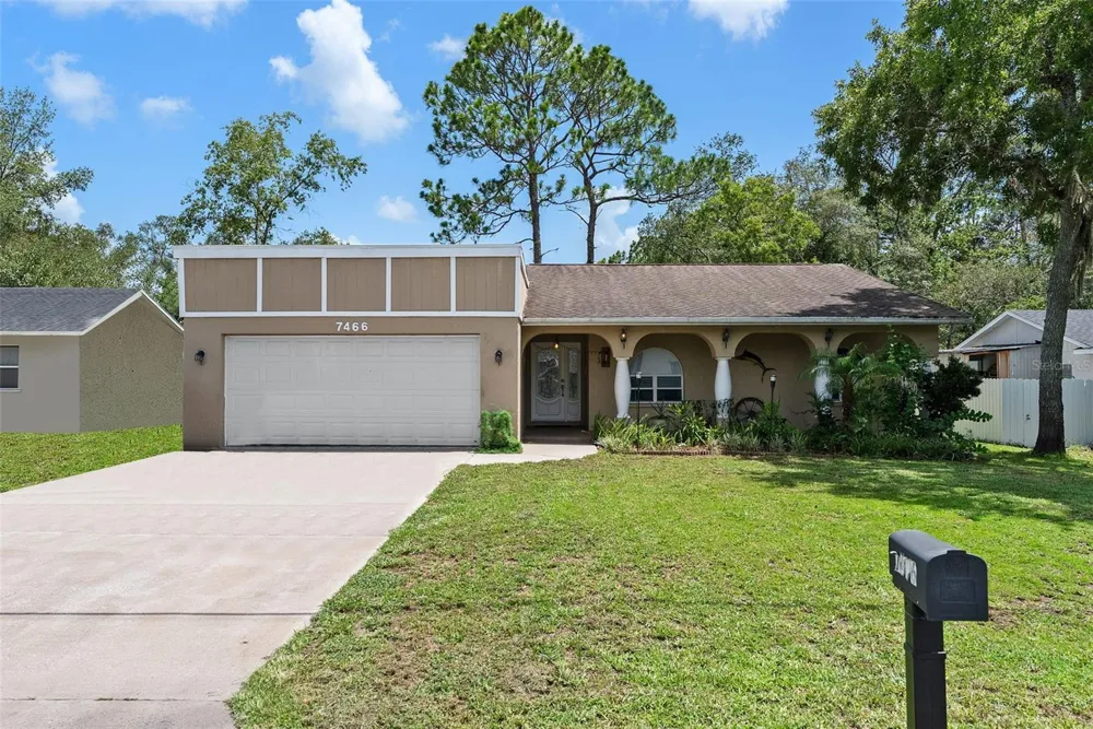 7466 APACHE TRAIL Spring Hill, FL 34606