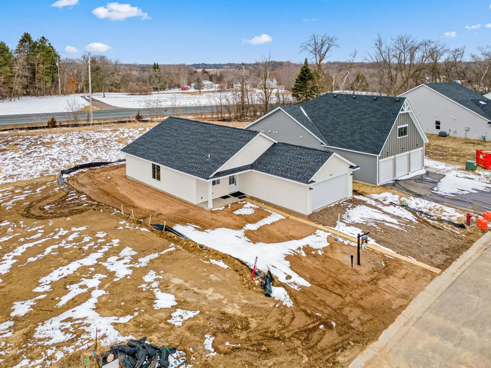 31706 Madison Road Lindstrom, MN 55045