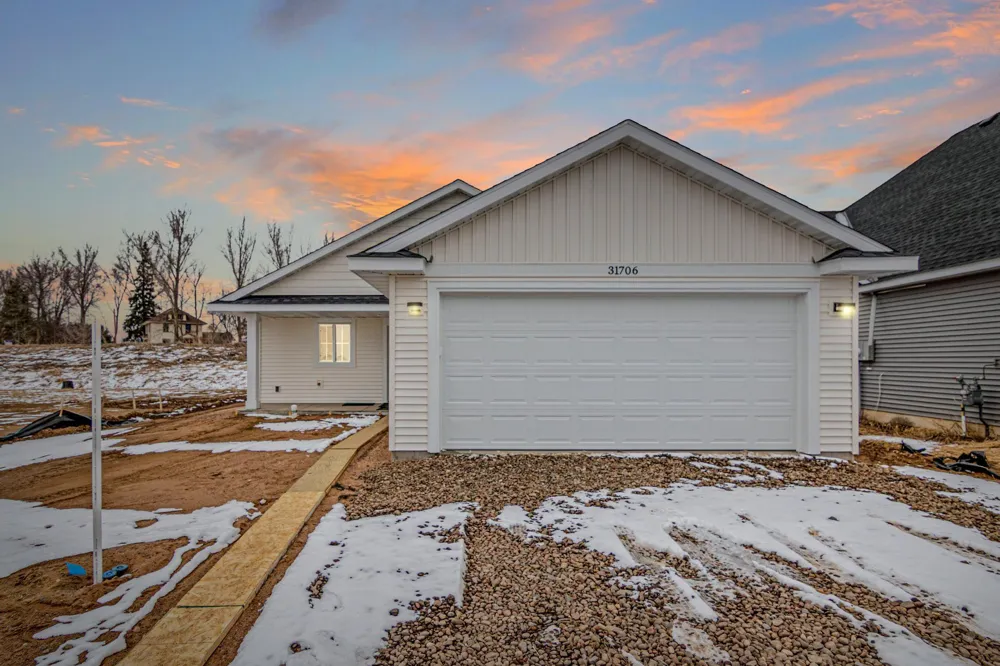 31706 Madison Road Lindstrom, MN 55045