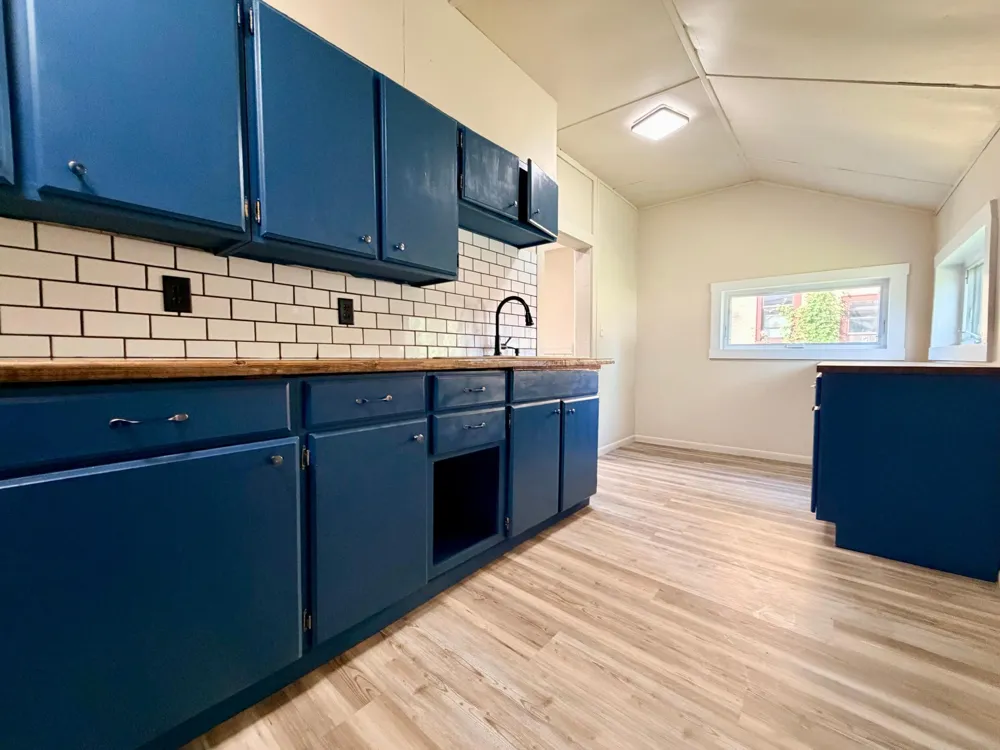 1205 6th Avenue Worthington, MN 56187