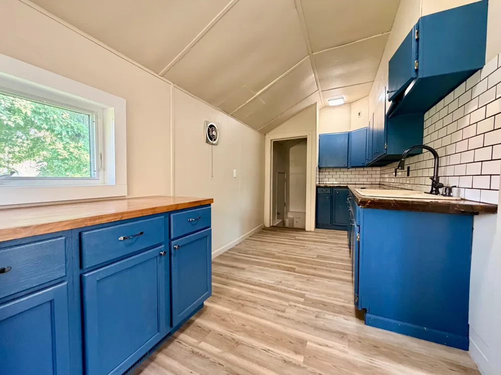 1205 6th Avenue Worthington, MN 56187