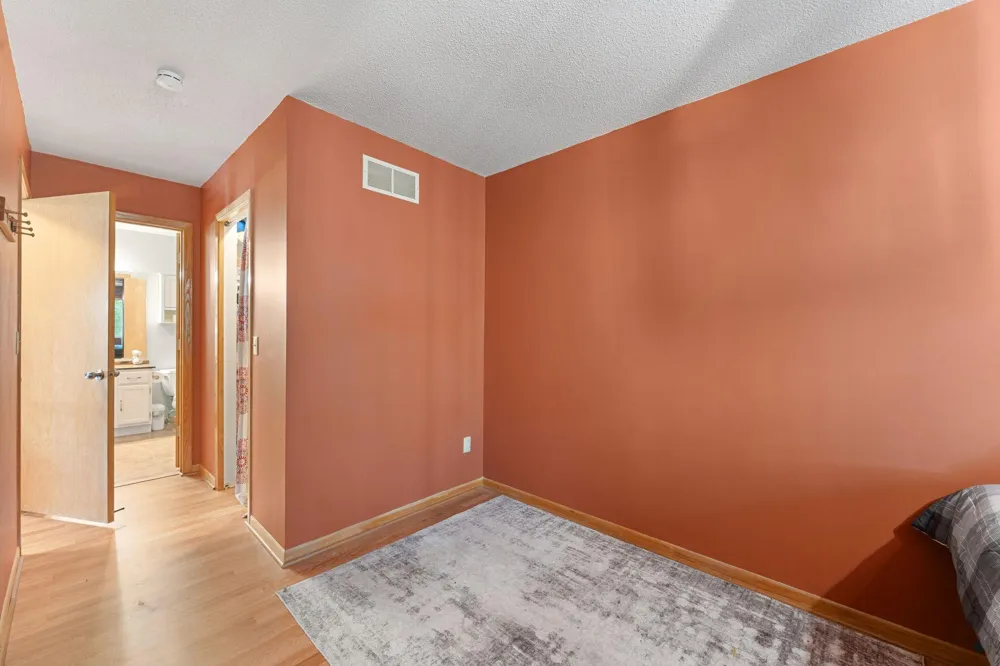 8438 Copperfield Way #78 Inver Grove Heights, MN 55076