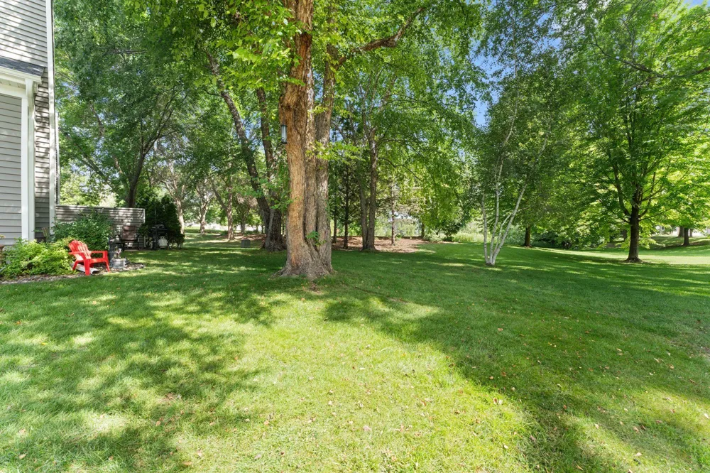 8438 Copperfield Way #78 Inver Grove Heights, MN 55076