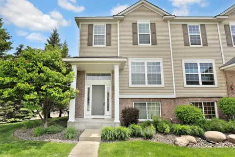 5175 Fairpoint Drive