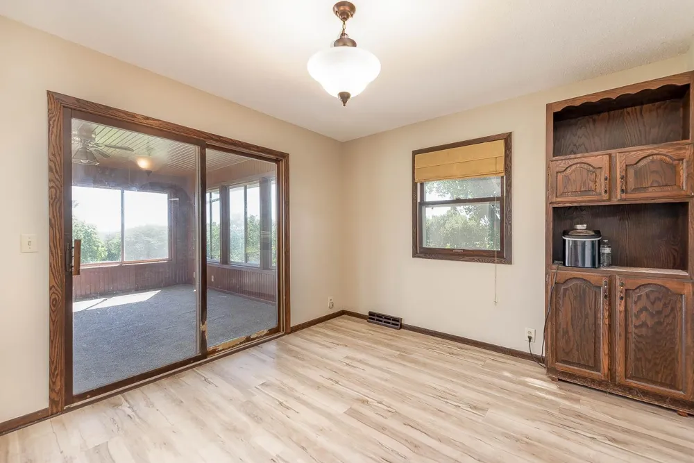 33385 Sibley Heights Lane Le Sueur, MN 56058