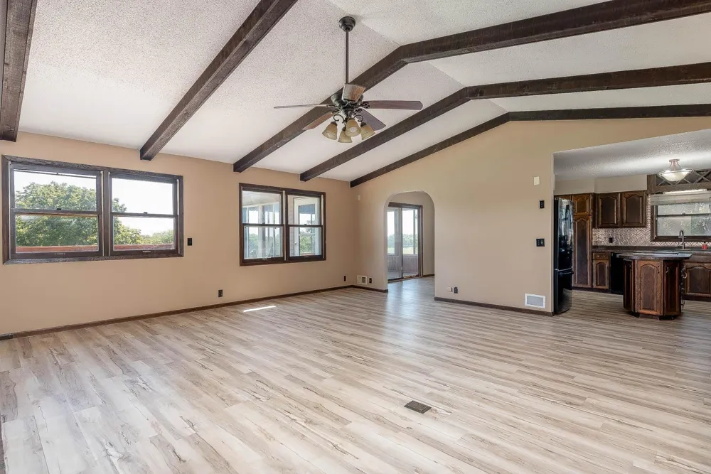 33385 Sibley Heights Lane Le Sueur, MN 56058