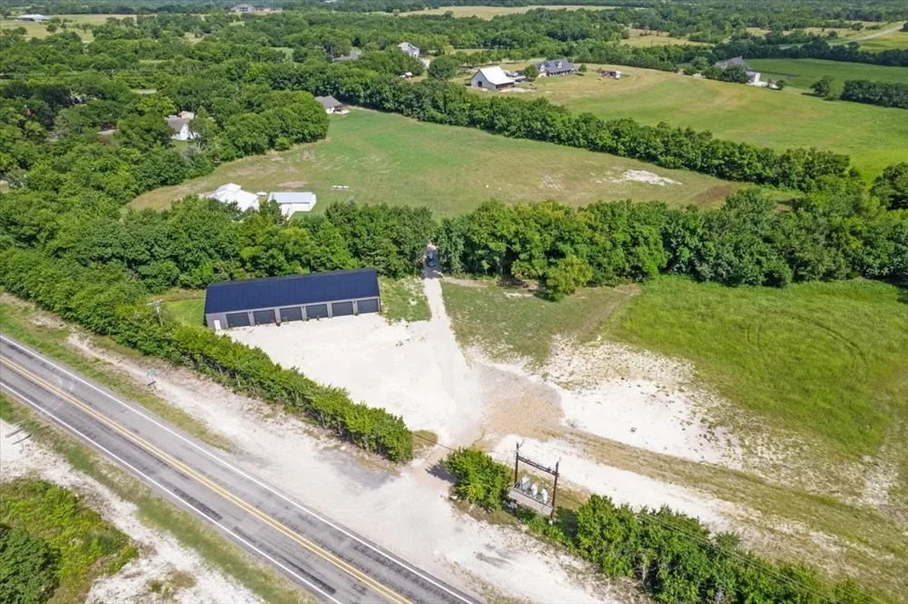 5367 FM-121 Van Alstyne, TX 75495