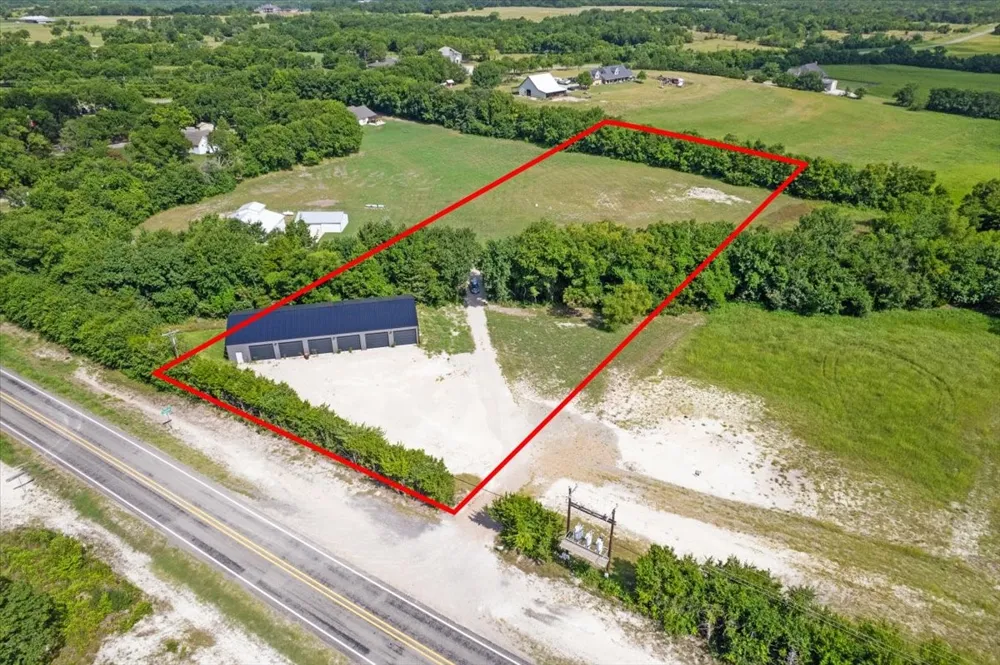 5367 FM-121 Van Alstyne, TX 75495