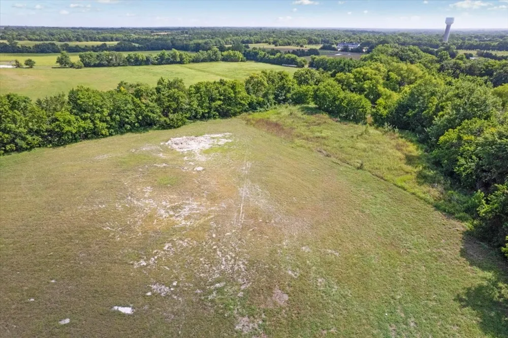 5367 FM-121 Van Alstyne, TX 75495