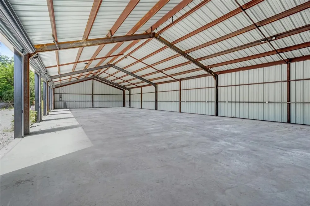 5367 FM-121 Van Alstyne, TX 75495