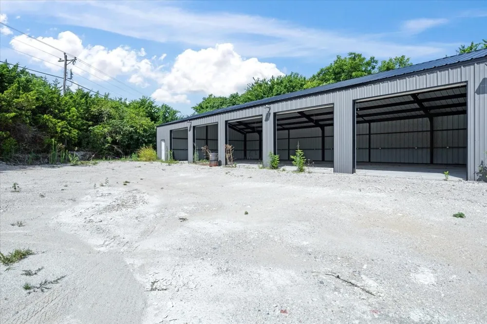 5367 FM-121 Van Alstyne, TX 75495