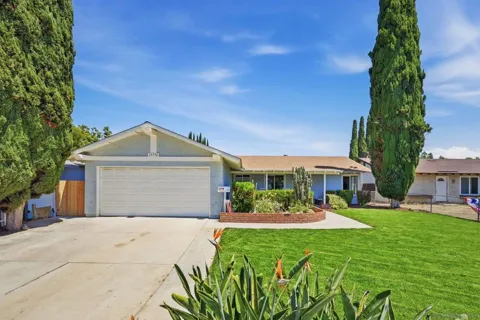 13736 Woodgate Pl